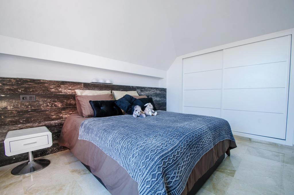 Gorgeous 170 Sq.m. Penthouse With Sea View Terraces Appartement *